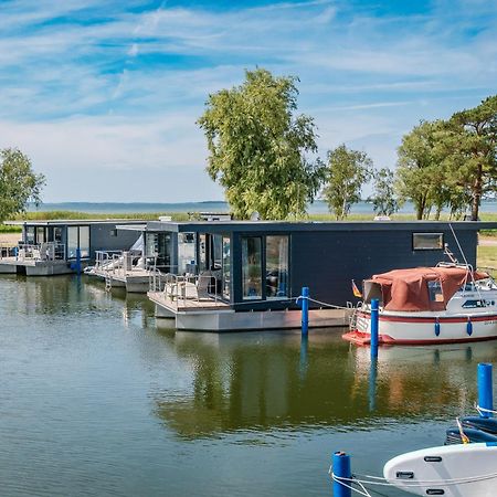 Hotel Marina Martinshafen Sassnitz Exterior foto